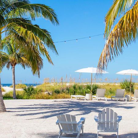 The Molloy - Treasure Island Suites & Cottages St. Pete Beach Εξωτερικό φωτογραφία
