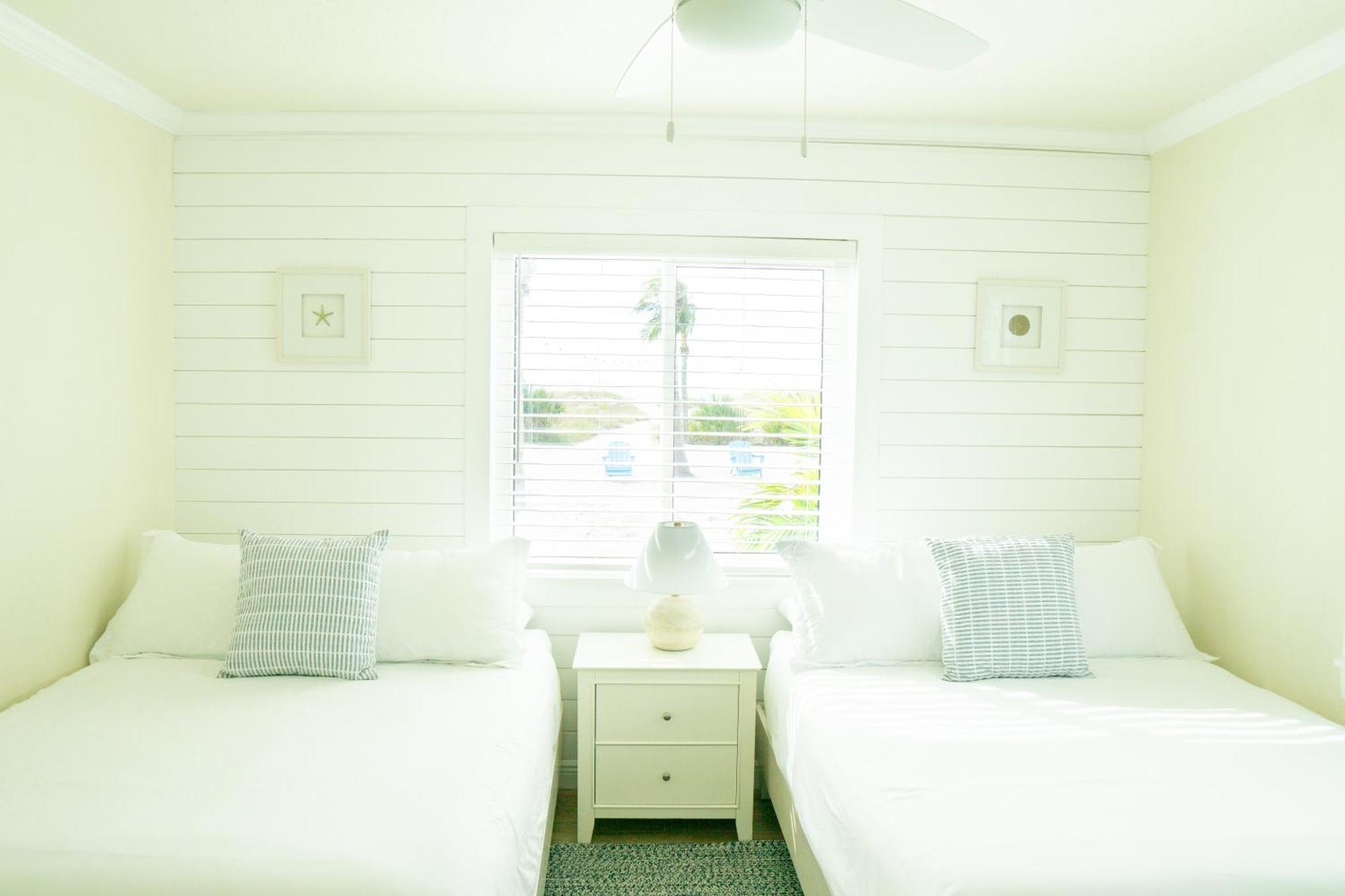 The Molloy - Treasure Island Suites & Cottages St. Pete Beach Εξωτερικό φωτογραφία