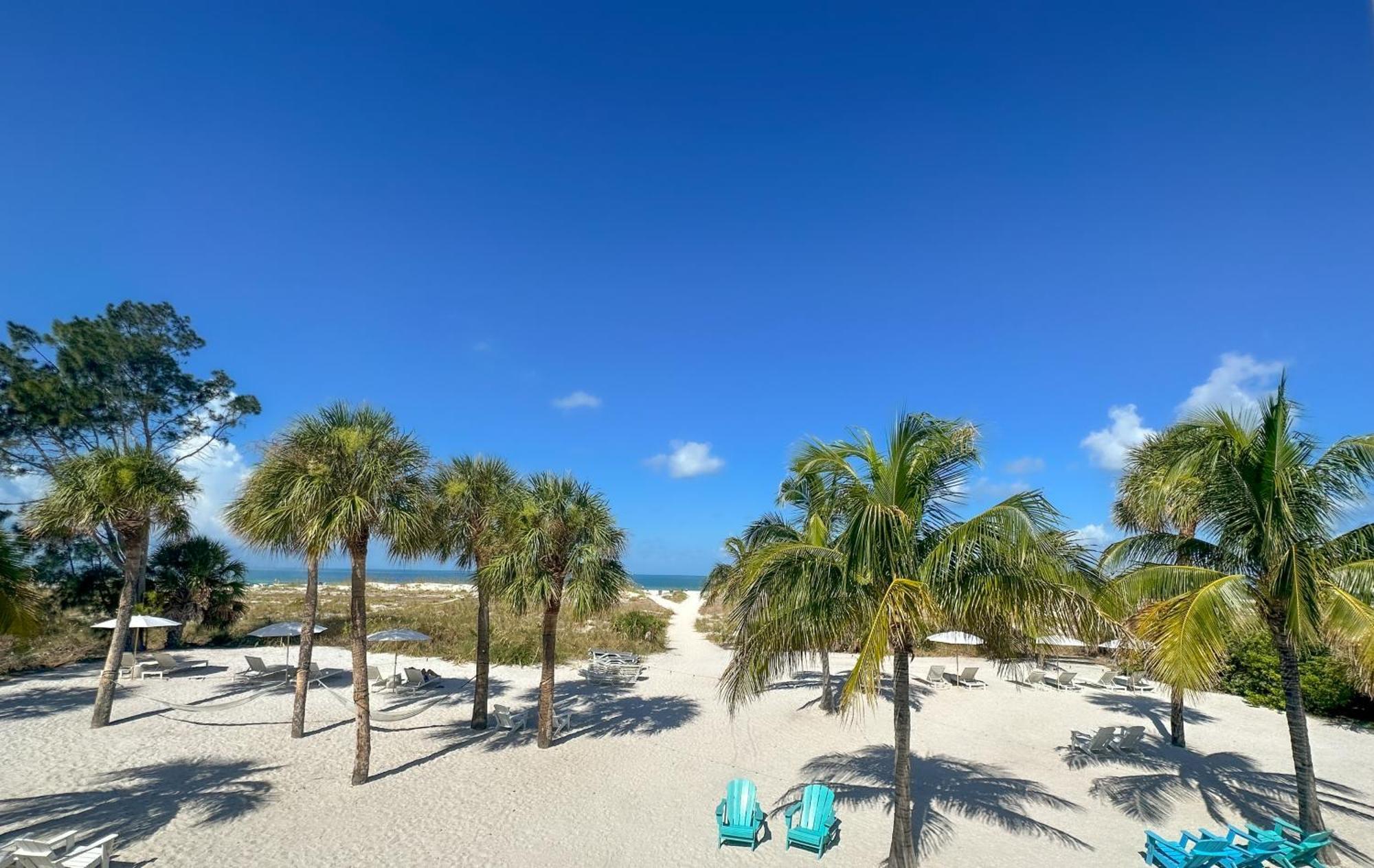 The Molloy - Treasure Island Suites & Cottages St. Pete Beach Εξωτερικό φωτογραφία
