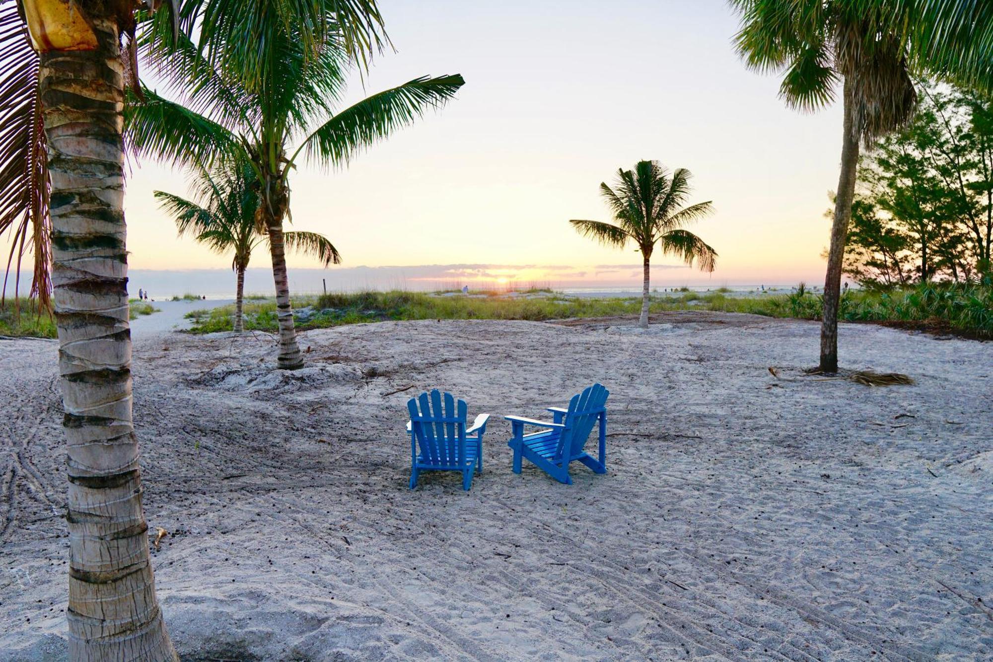 The Molloy - Treasure Island Suites & Cottages St. Pete Beach Εξωτερικό φωτογραφία