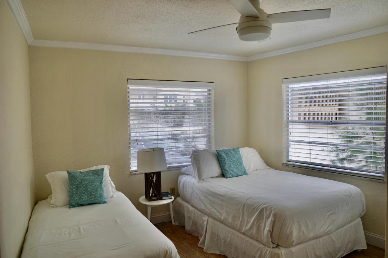 The Molloy - Treasure Island Suites & Cottages St. Pete Beach Εξωτερικό φωτογραφία